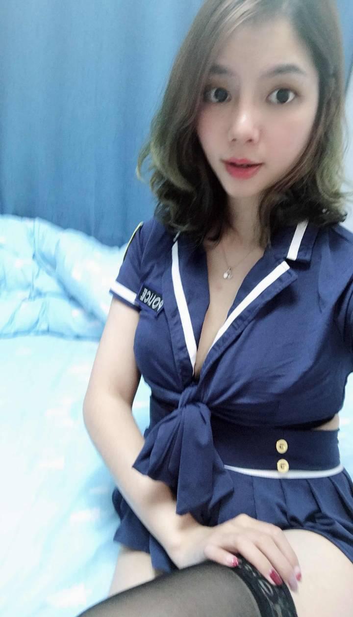 直接爽快的一个妹子